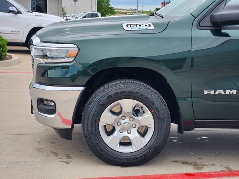 New 2026 RAM 1500 2WD Crew Cab image 10