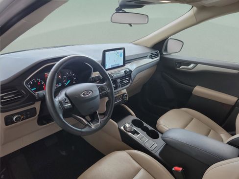 Used 2020 Ford Escape SEL image 19