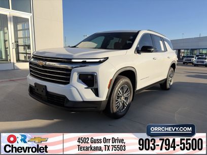 Used 2025 Chevrolet Traverse LT w/ LPO, Floor Liner Package