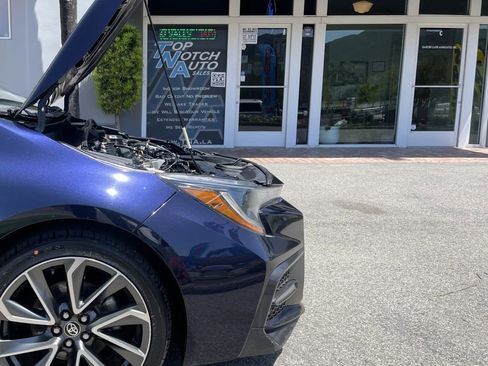 Used 2022 Toyota Corolla SE w/ SE Premium Package image 32