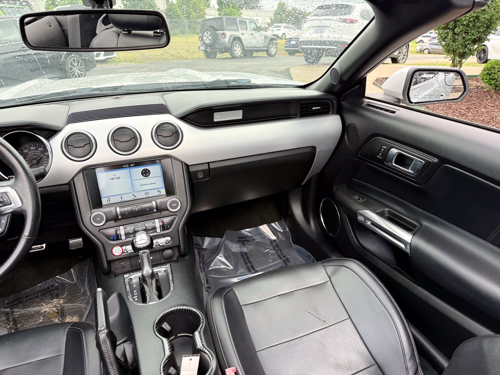 Used 2017 Ford Mustang Premium RWD image 28