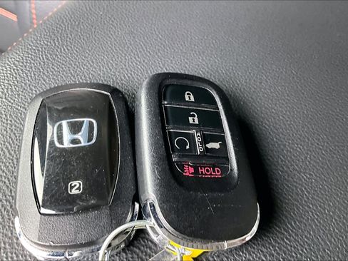 Used 2025 Honda CR-V Sport-L image 14