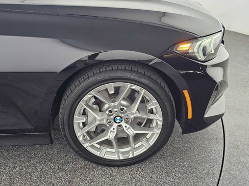 Used 2025 BMW 330i Sedan RWD image 9