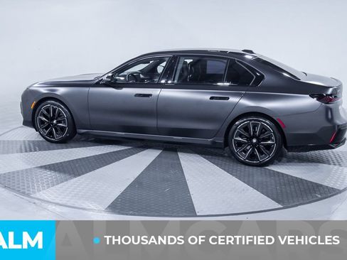 Used 2024 BMW i7 eDrive50 w/ M Sport Package RWD image 4