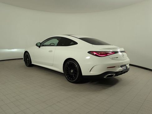 Used 2024 Mercedes-Benz CLE 300 4MATIC Coupe image 3