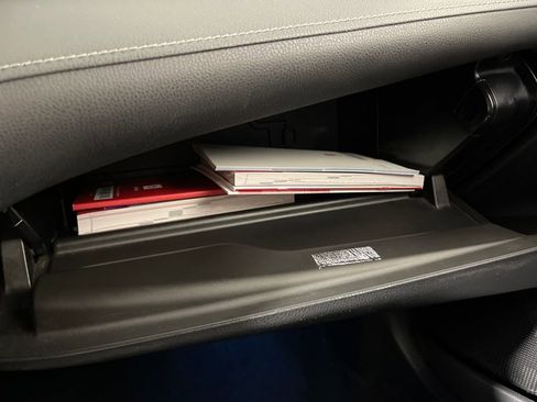 Certified 2022 Toyota Camry XSE FWD image 25