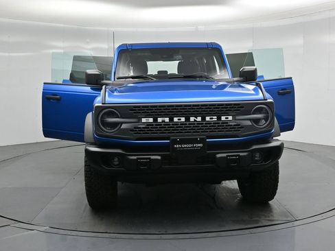 Certified 2025 Ford Bronco Badlands image 31