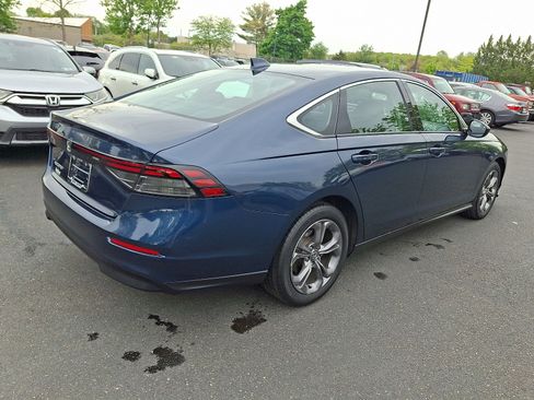 Used 2024 Honda Accord EX image 6
