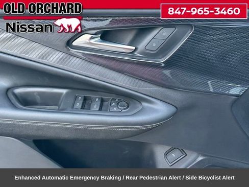 Used 2024 Chevrolet Blazer EV LT AWD/4WD image 10