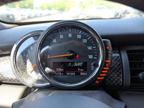 Used 2016 MINI Cooper S FWD image 4