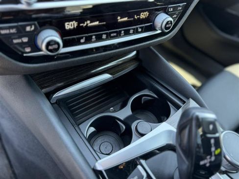 Used 2018 BMW 540i xDrive AWD/4WD image 22