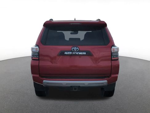 Used 2020 Toyota 4Runner TRD Off-Road image 5