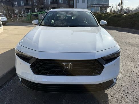 New 2025 Honda Accord EX-L image 11