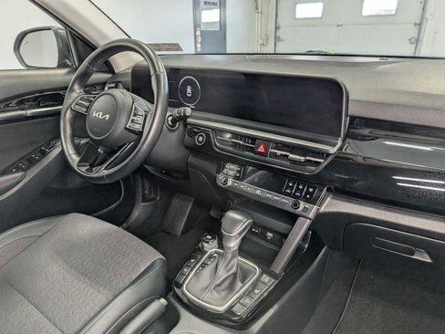 Used 2024 Kia Seltos S AWD/4WD image 42
