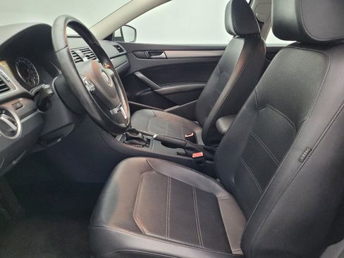 Used 2015 Volkswagen Passat 1.8T S image 17