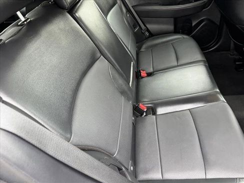Used 2016 Subaru Outback 2.5i Limited AWD/4WD image 18
