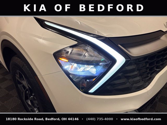 Certified 2023 Kia Sportage LX AWD/4WD image 11