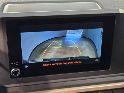 Used 2024 Toyota Tacoma SR image 36