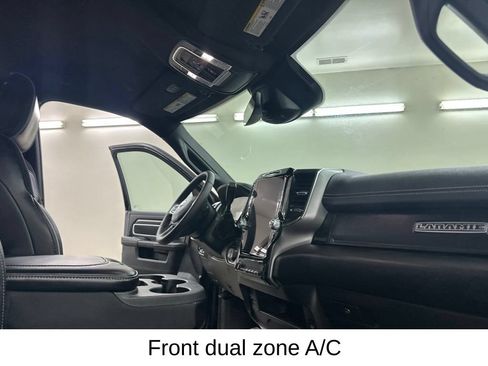 Used 2026 RAM 2500 Laramie AWD/4WD image 22