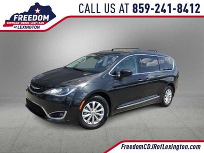 Used 2017 Chrysler Pacifica Touring-L
