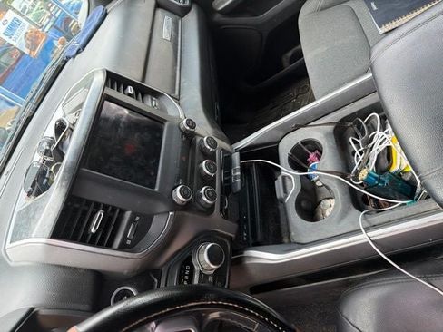 Used 2019 RAM 1500 Big Horn AWD/4WD image 8