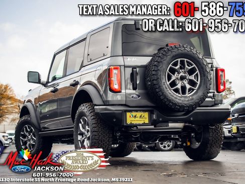 New 2025 Ford Bronco Badlands image 38