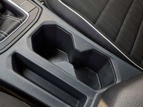 Certified 2023 Volkswagen Jetta Sport FWD image 32