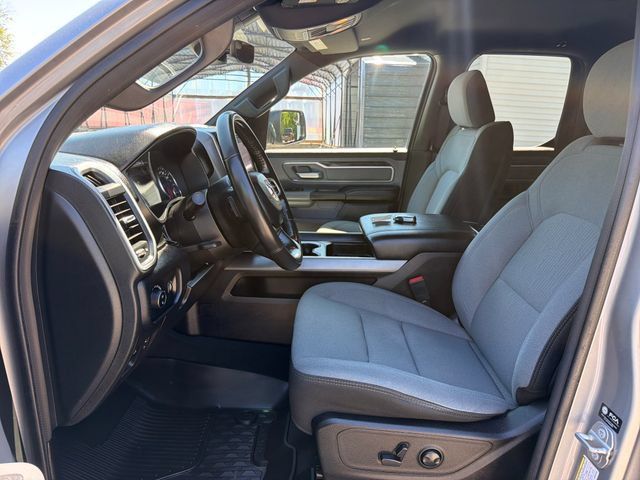 Used 2022 RAM 1500 Big Horn AWD/4WD image 10