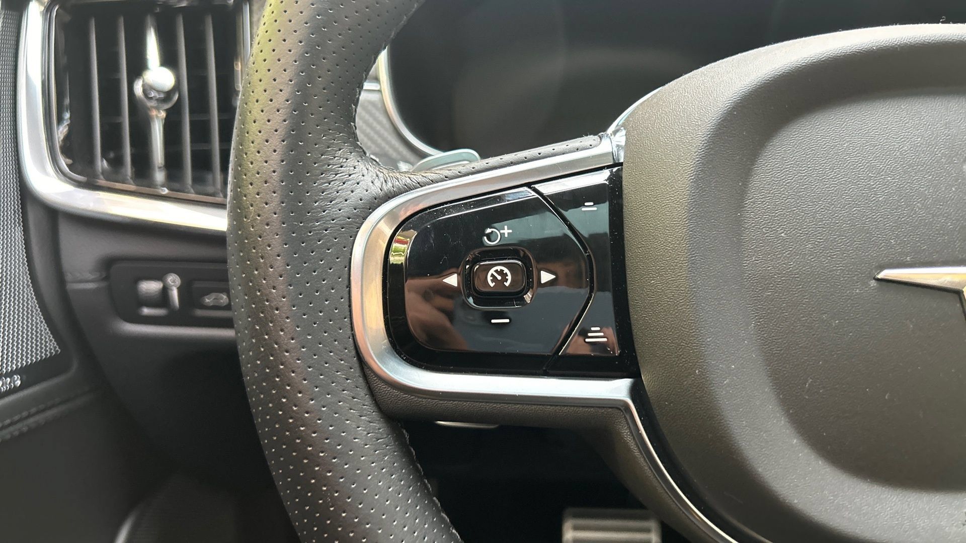 Used 2021 Polestar Polestar 1 AWD/4WD image 10