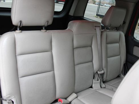 Used 2008 Ford Explorer XLT image 36