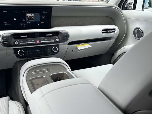 New 2026 Hyundai Palisade SEL Premium FWD image 25