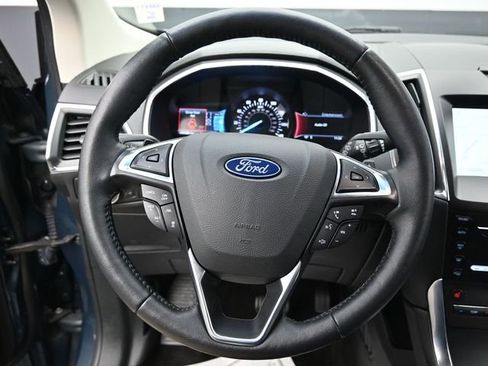 Certified 2019 Ford Edge Titanium w/ Cold Weather Package AWD/4WD image 14