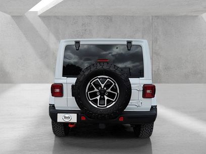 New 2026 Jeep Wrangler Unlimited Rubicon w/ Steel Bumper Group