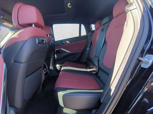 New 2026 BMW X6 xDrive40i w/ Climate Comfort Package image 16