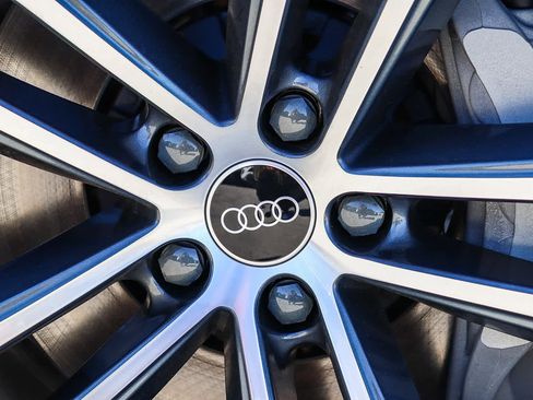 New 2026 Audi Q7 2.0T Premium image 15