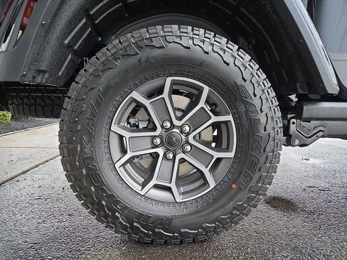 New 2026 Jeep Gladiator Mojave image 5