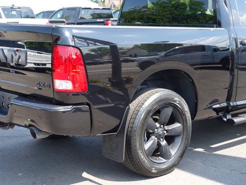 Used 2022 RAM 1500 Express w/ Wheel & Sound Group AWD/4WD image 12