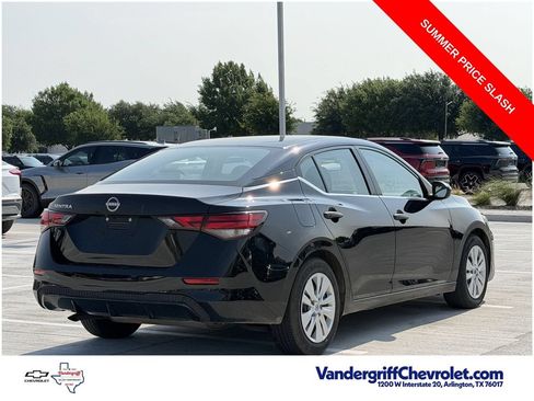 Used 2025 Nissan Sentra S FWD image 4