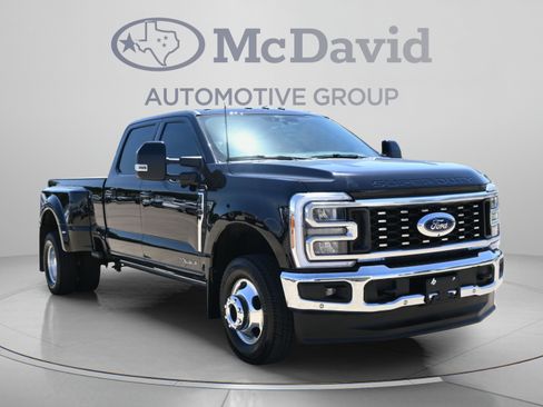 Used 2025 Ford F350 Lariat w/ Lariat Ultimate Package AWD/4WD image 12