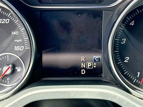 Used 2018 Mercedes-Benz CLA 250 image 13