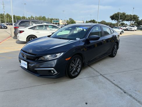 Certified 2020 Honda Civic EX-L image 3