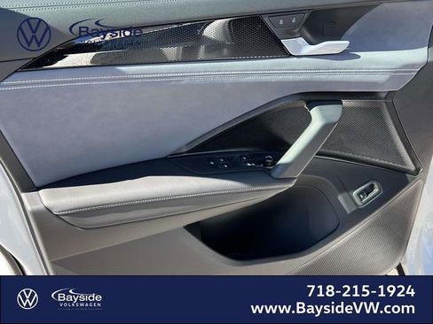 New 2026 Volkswagen Tiguan SE R-Line image 15