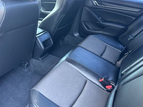 Used 2022 Honda Accord Sport image 25
