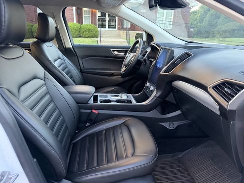 Used 2021 Ford Edge SEL AWD/4WD image 27