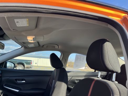 Used 2022 Nissan Sentra SR image 17