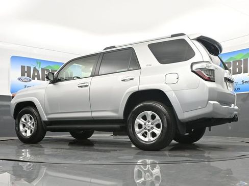 Used 2024 Toyota 4Runner SR5 image 20