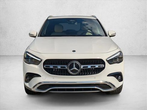Certified 2025 Mercedes-Benz GLA 250 4MATIC w/ Exclusive Package image 2