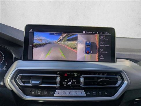 Used 2024 BMW X4 xDrive30i w/ Premium Package image 15