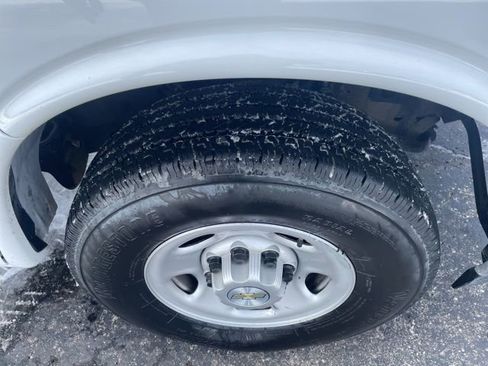 Used 2023 Chevrolet Express 3500 LT w/ LT Preferred Equipment Group image 14