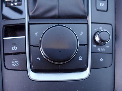 Certified 2025 MAZDA CX-50 2.5 Hybrid w/ Preferred Pkg image 20